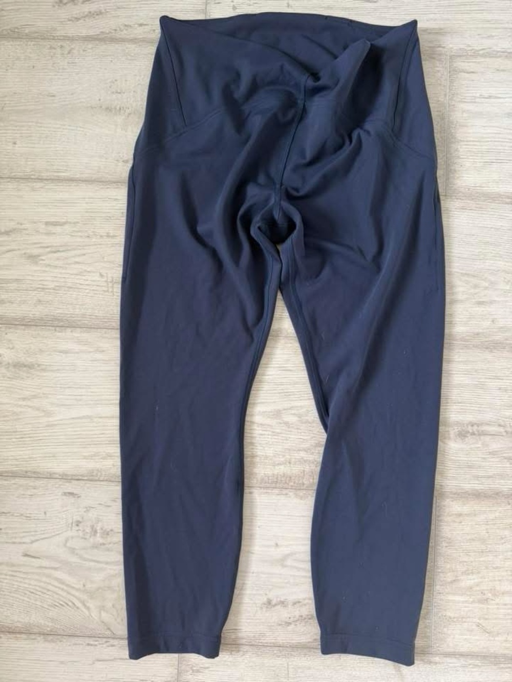 lululemon athletica navy blue leggings